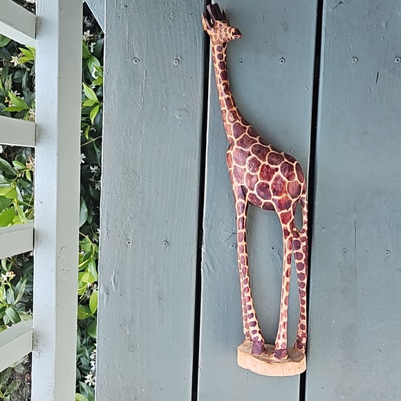 🩵 2 foot tall wood carved giraffe figurine - Picture 6 of 13